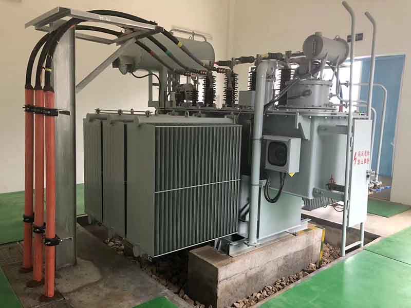 So sánh biến áp phân phối giữa trên và dưới 800 kVa