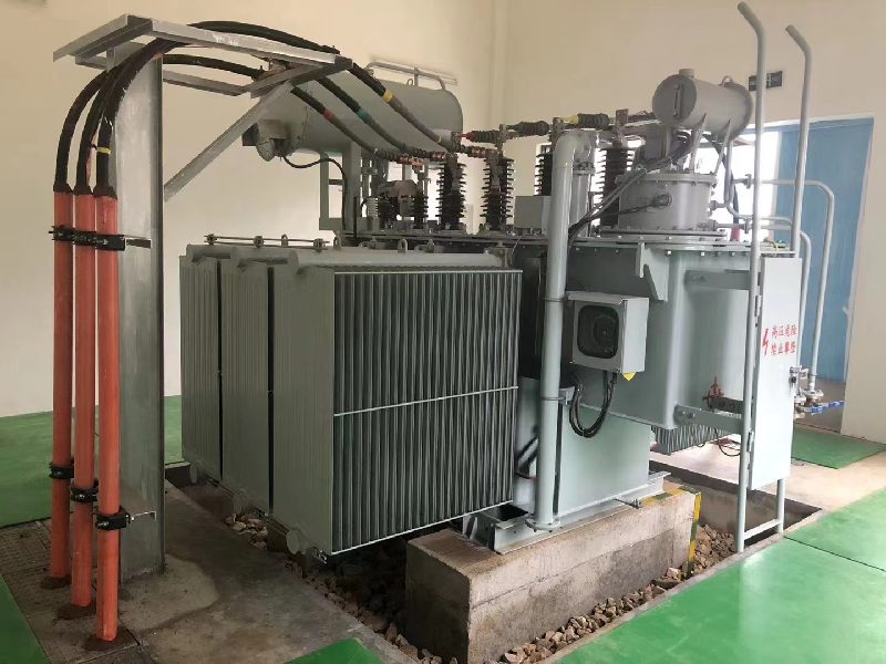So sánh máy biến áp phân phối giữa tối đa 800 kVa và xuống 800 kVa